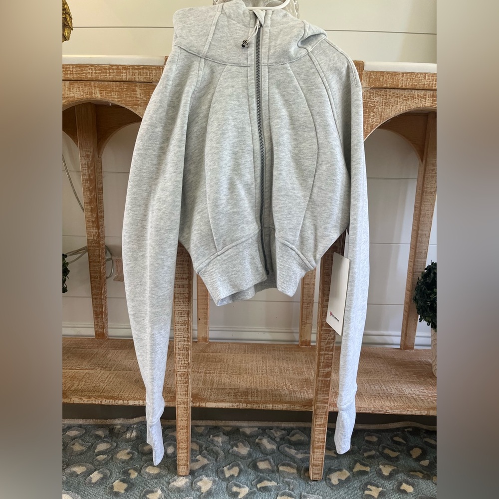 Lululemon scuba full zip cropped hoodie size 0